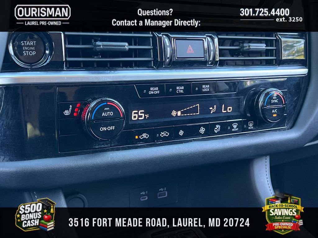 Used 2025 Nissan Pathfinder SV FWD image 12