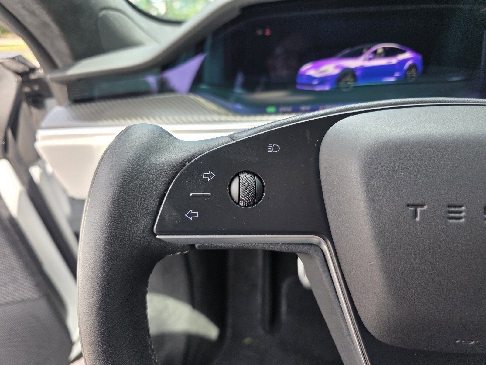 Used 2022 Tesla Model S Plaid image 19
