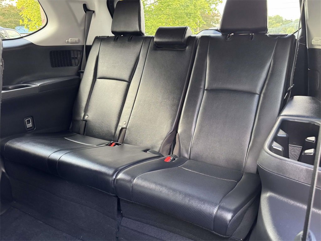 Used 2024 Toyota Grand Highlander XLE image 17
