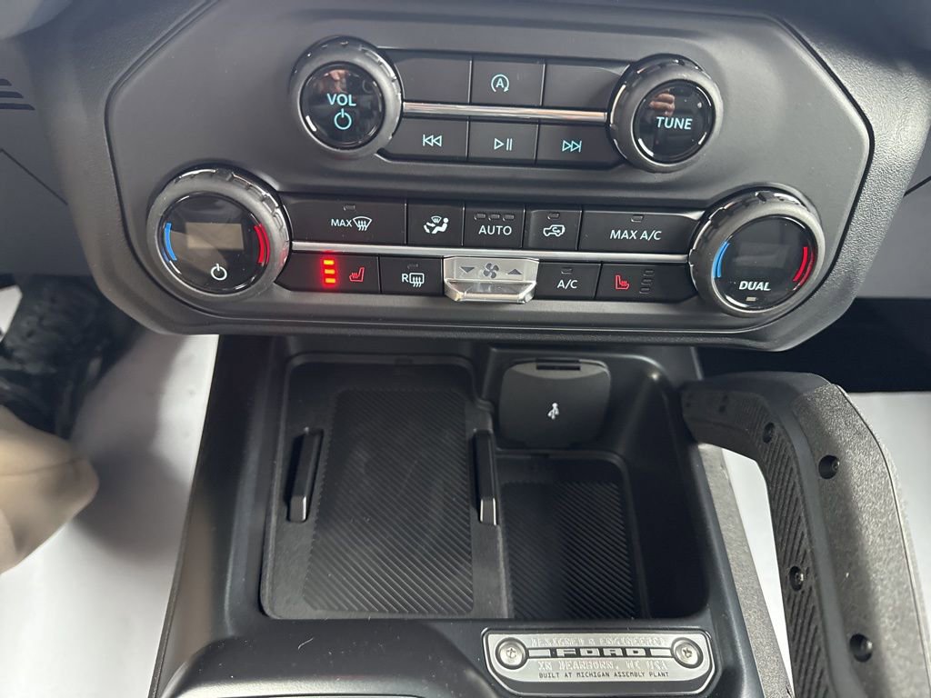 New 2025 Ford Bronco Big Bend w/ Black Diamond Package image 17