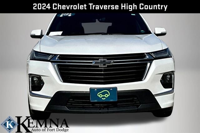 Used 2024 Chevrolet Traverse High Country image 2