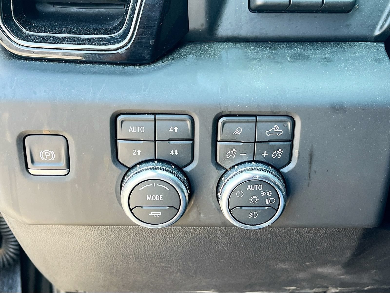 Used 2026 GMC Sierra 1500 AT4 AWD/4WD image 10