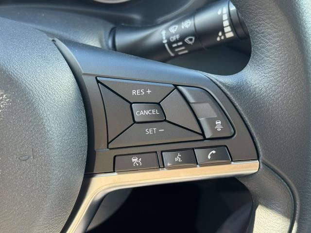 New 2025 Nissan Sentra SV image 18