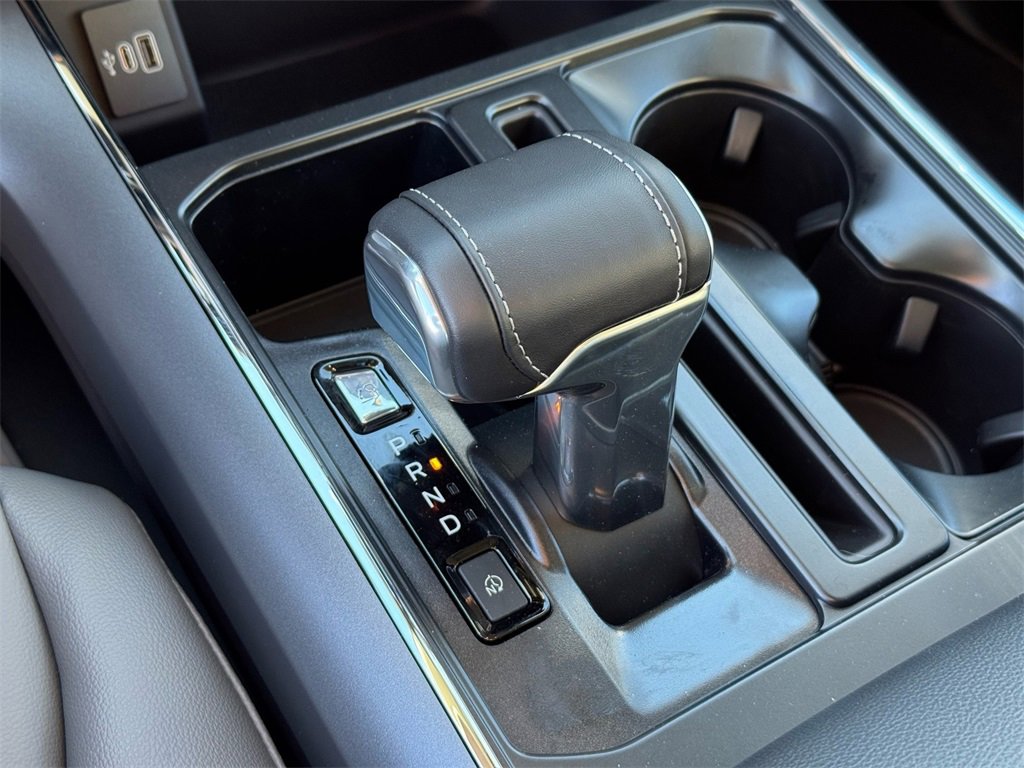 New 2025 Ford F150 Lightning Flash image 18