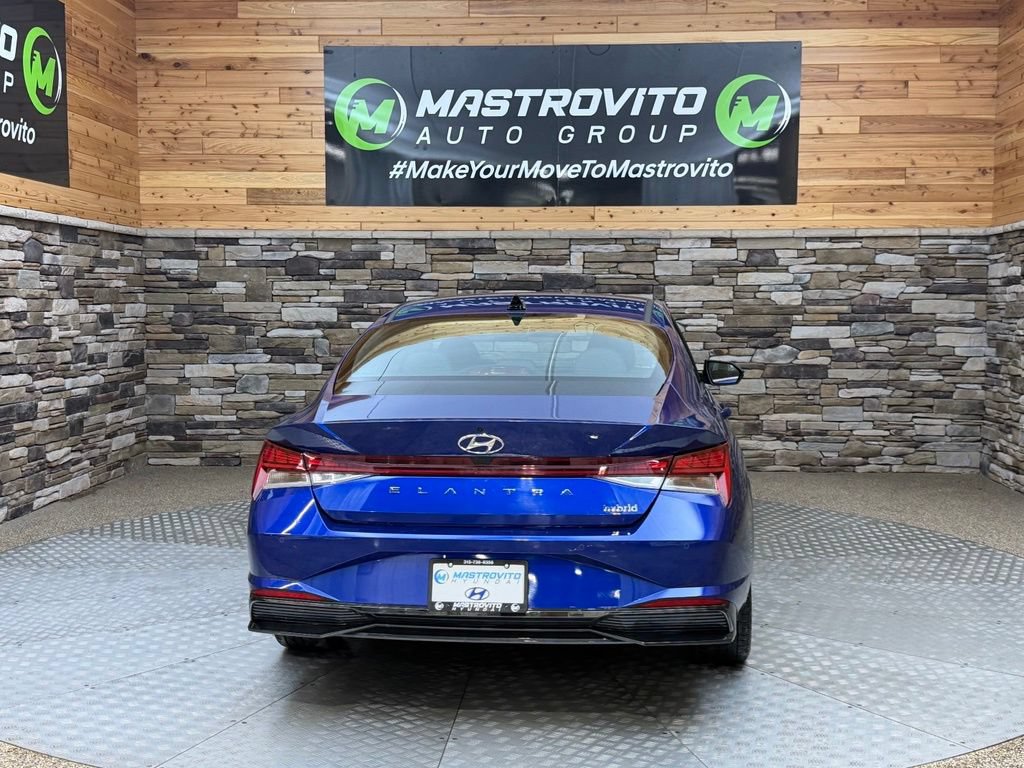 Used 2023 Hyundai Elantra Limited w/ Cargo Package FWD image 27