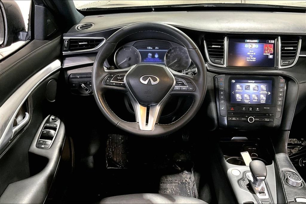 Certified 2022 INFINITI QX55 Luxe w/ Cargo Package image 17