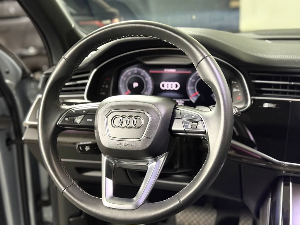 Used 2025 Audi Q7 3.0T Premium Plus AWD/4WD image 12
