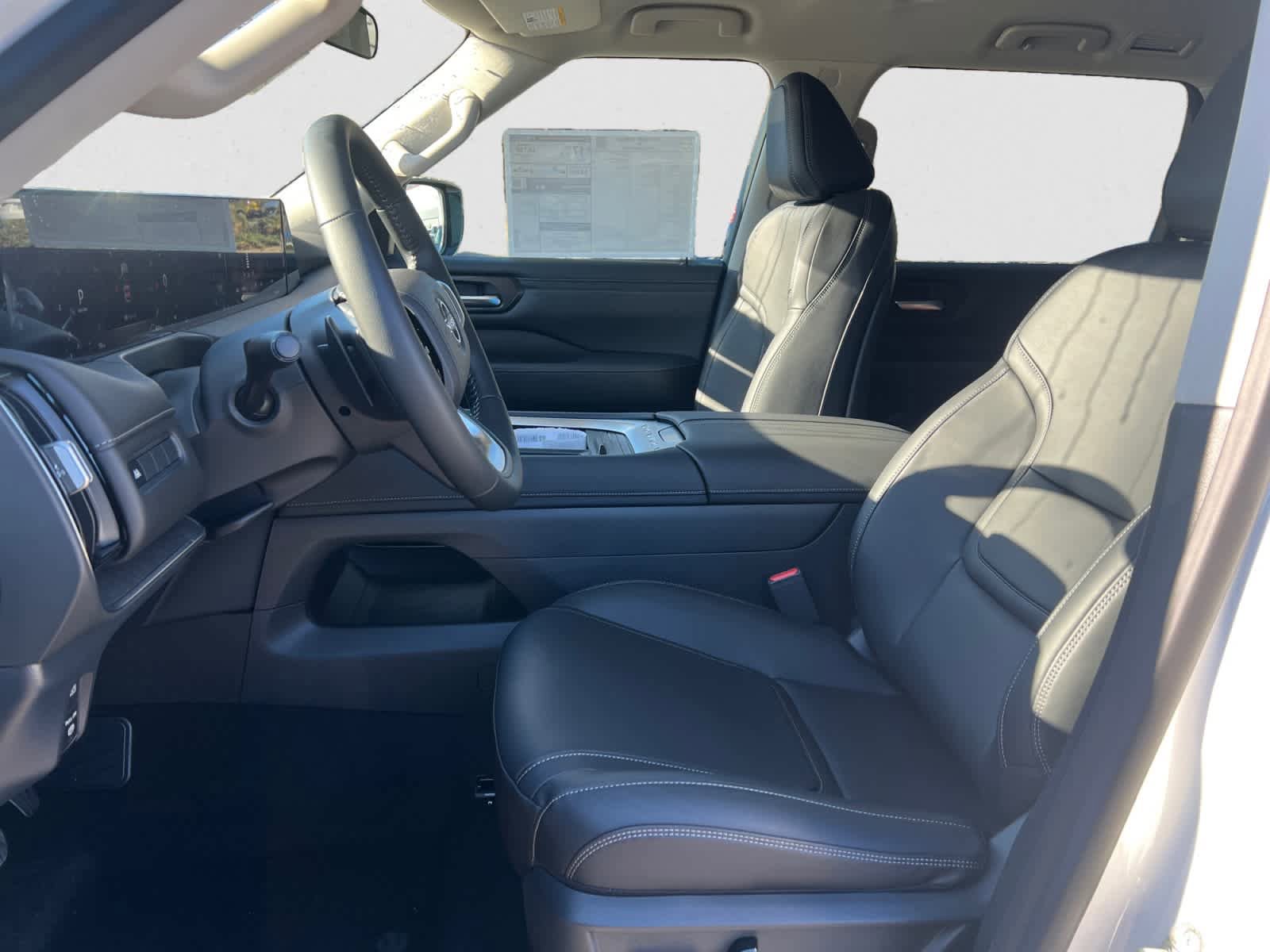 New 2026 Nissan Armada SV AWD/4WD image 16