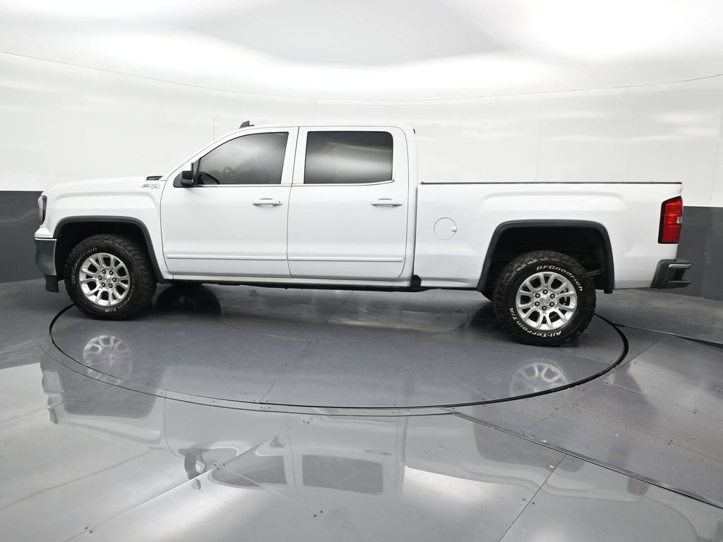 Used 2018 GMC Sierra 1500 SLE w/ Suspension Package, Off-Road image 2