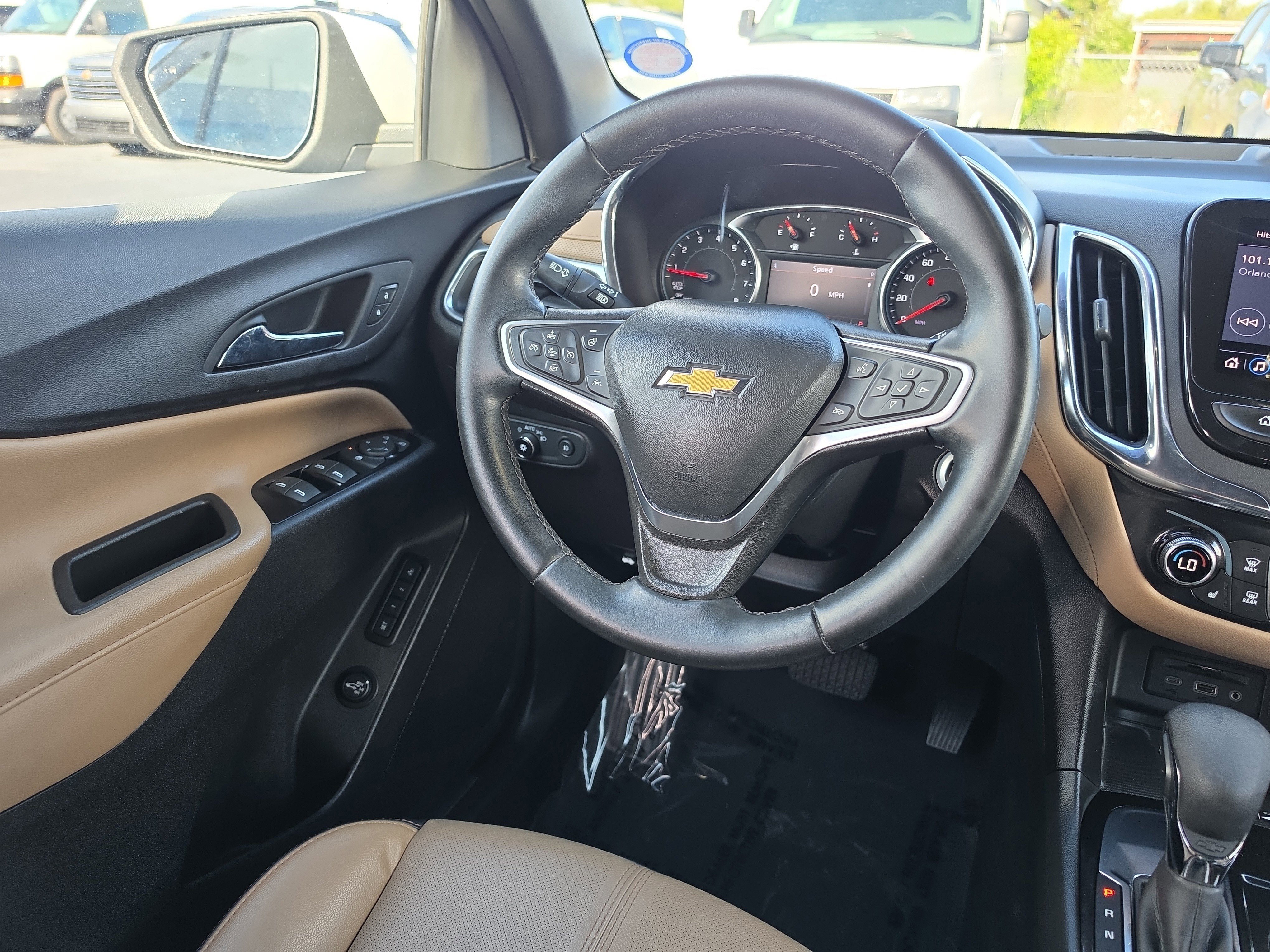 Used 2023 Chevrolet Equinox Premier FWD image 10