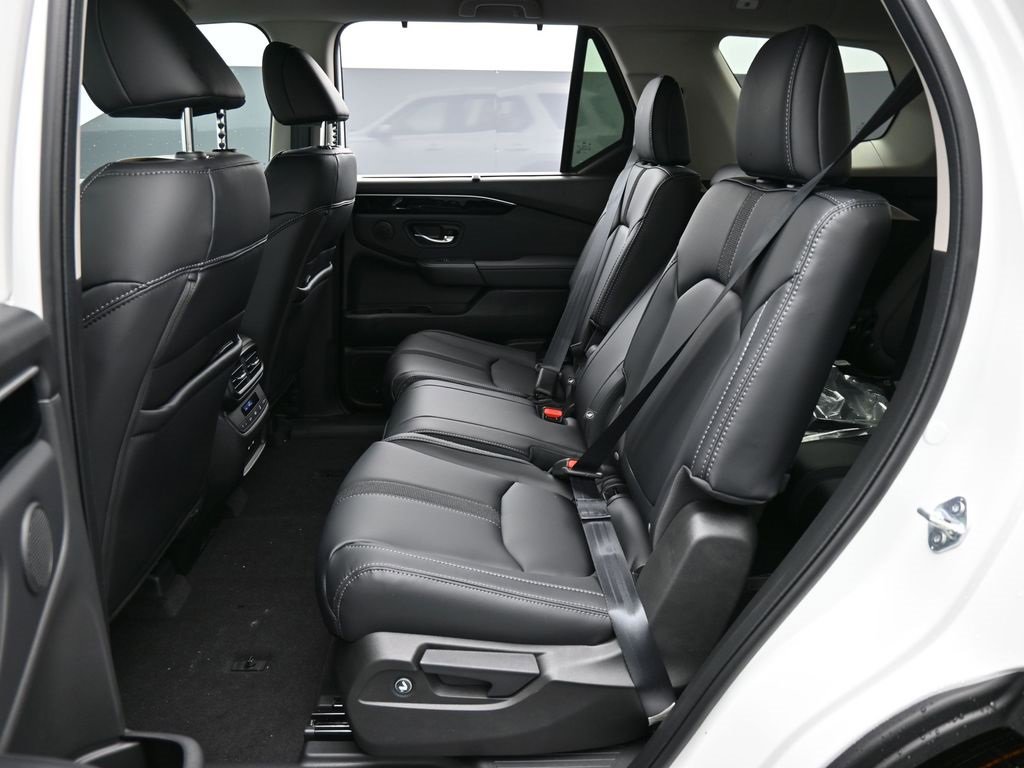 New 2025 Honda Pilot EX-L image 35