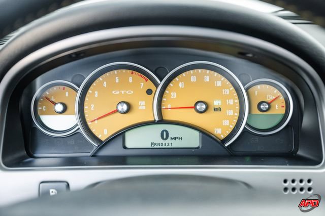 Used 2004 Pontiac GTO image 9