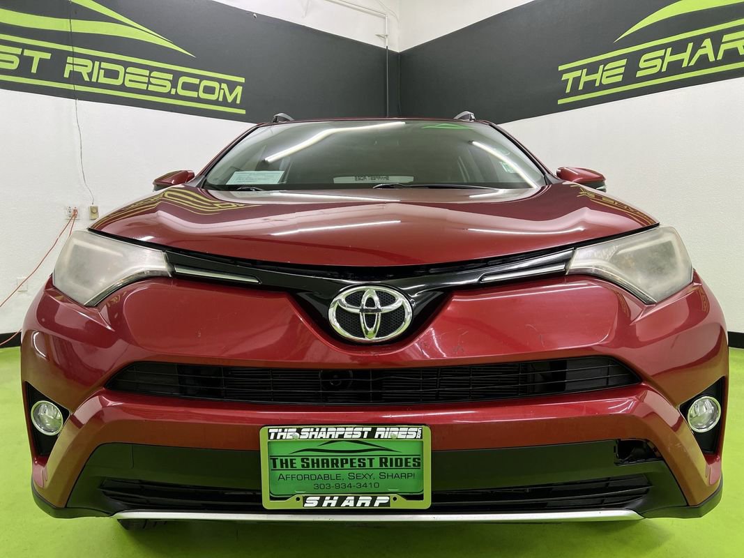 Used 2016 Toyota RAV4 XLE AWD/4WD image 3