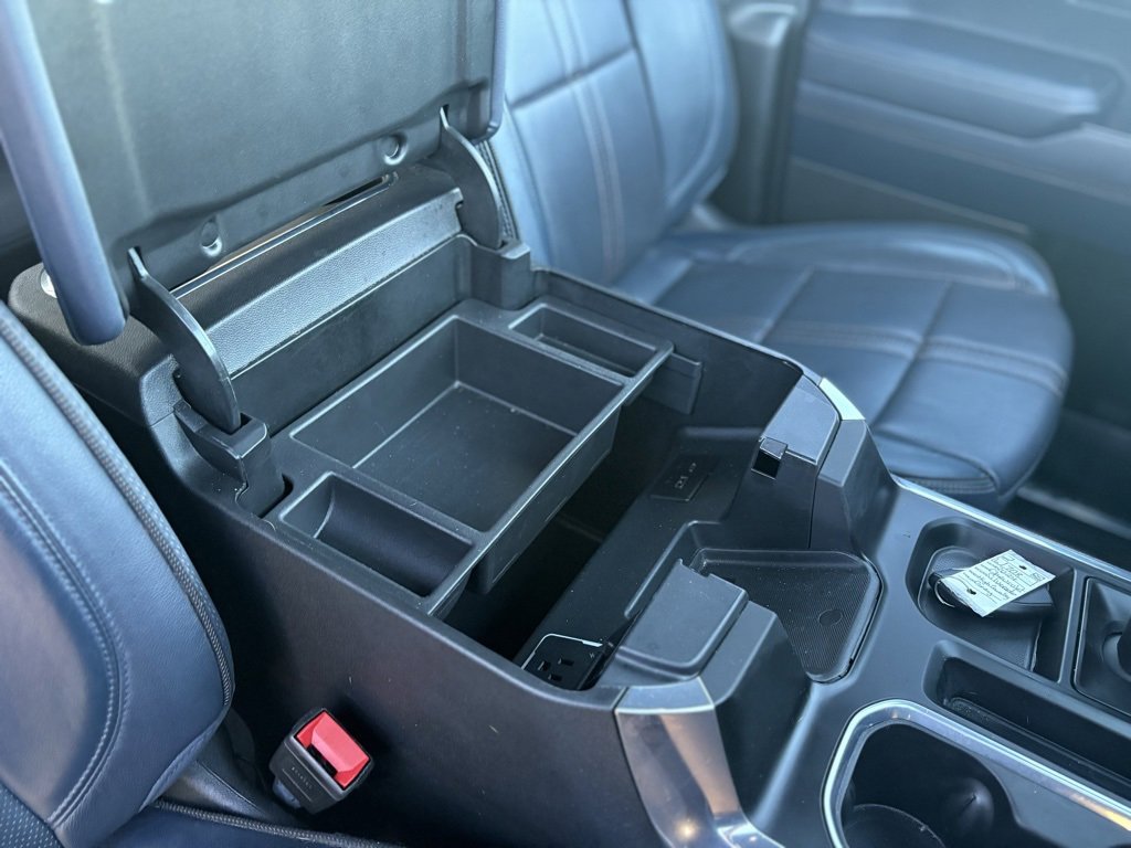 Used 2024 Chevrolet Silverado 1500 High Country image 17