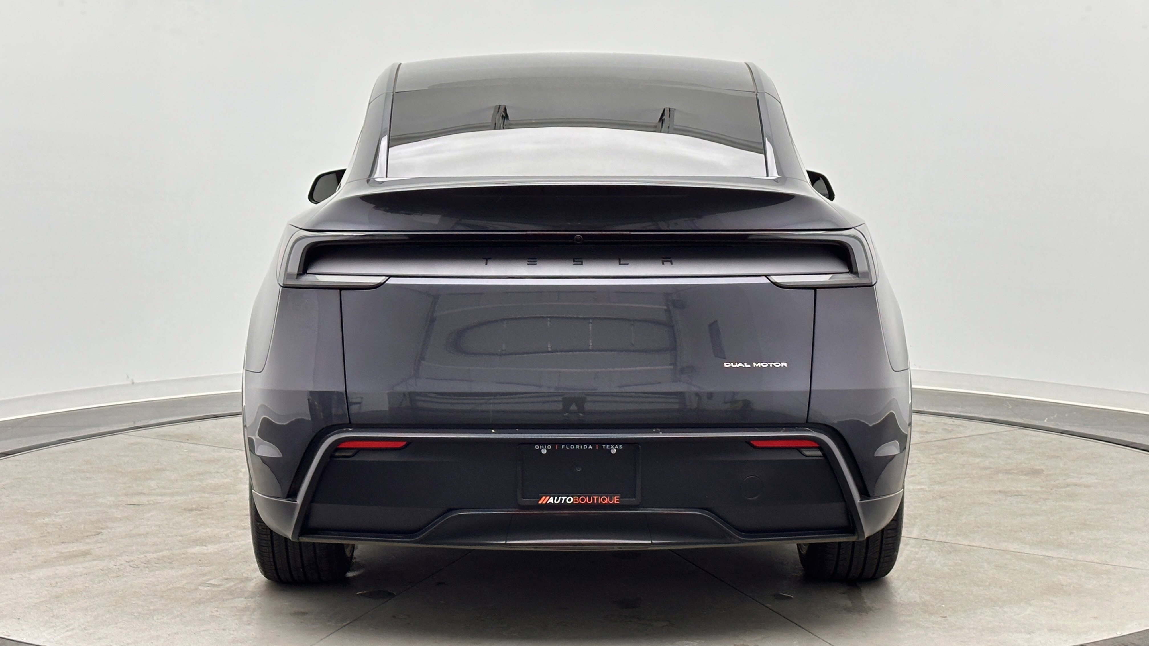 Used 2026 Tesla Model Y Long Range image 6