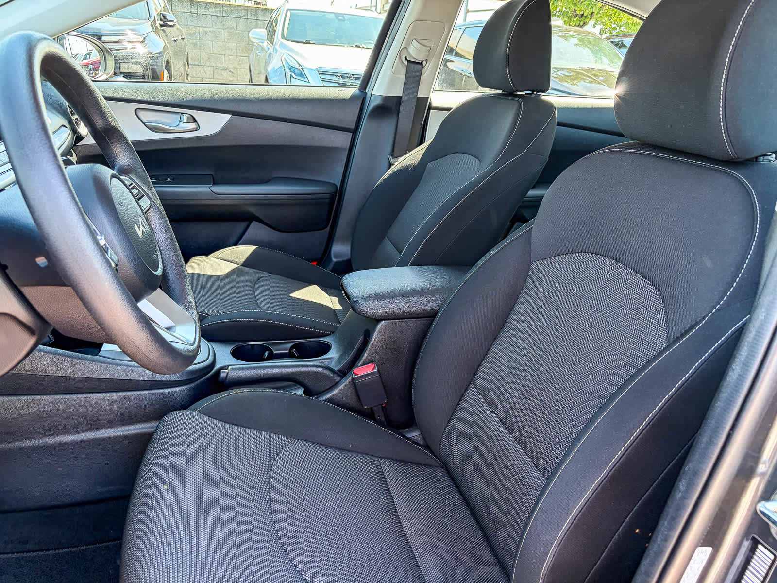 Used 2024 Kia Forte LXS FWD image 14