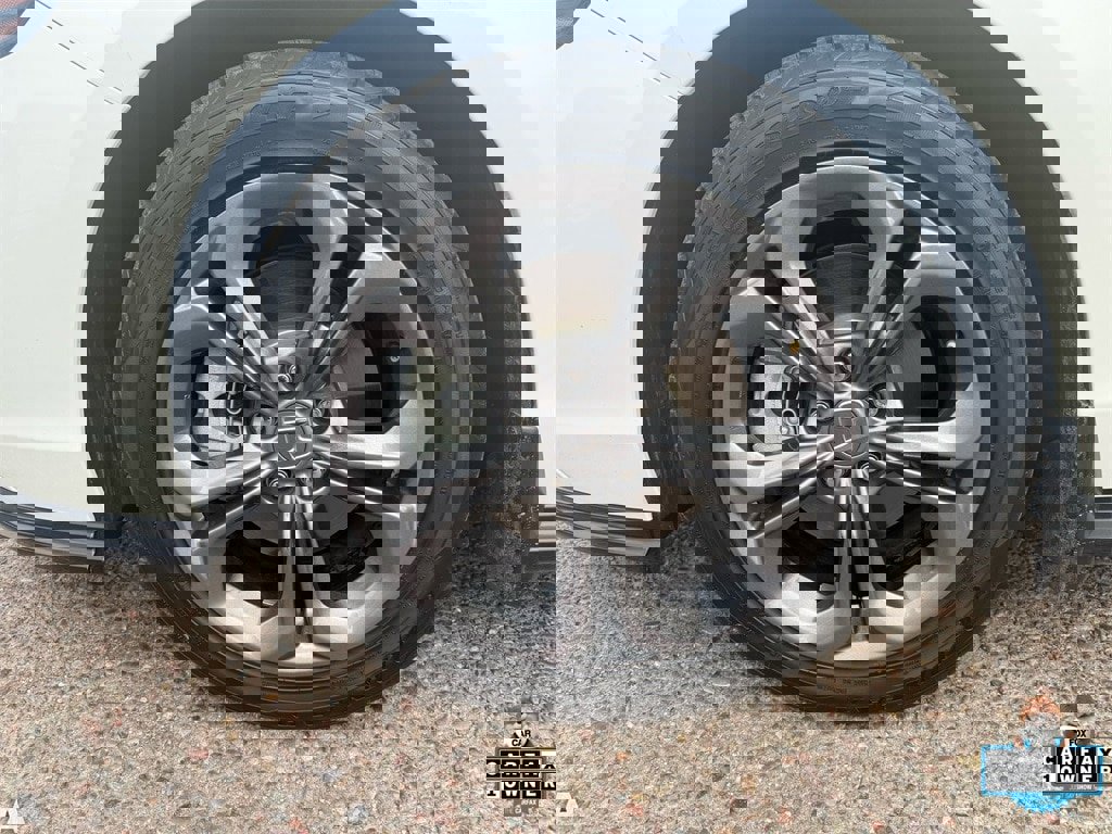 Used 2024 Honda Accord EX-L image 10