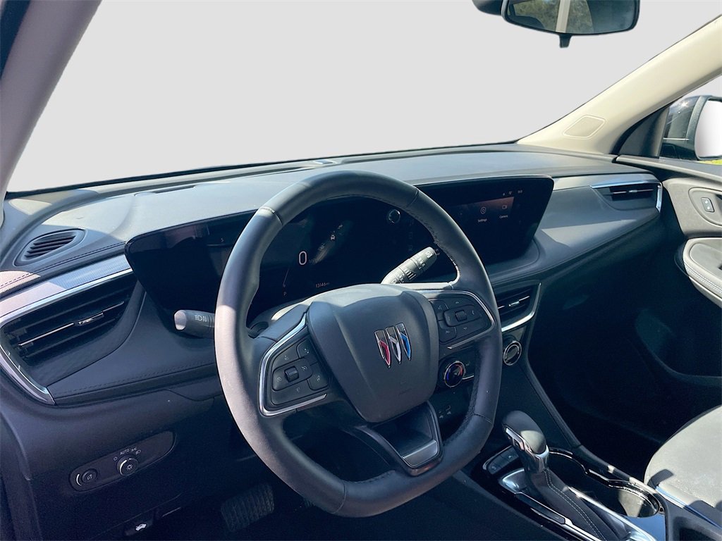 Used 2025 Buick Encore GX Sport Touring w/ Advanced Technology Package image 11