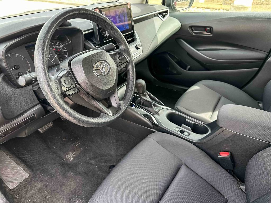 Certified 2024 Toyota Corolla LE image 4