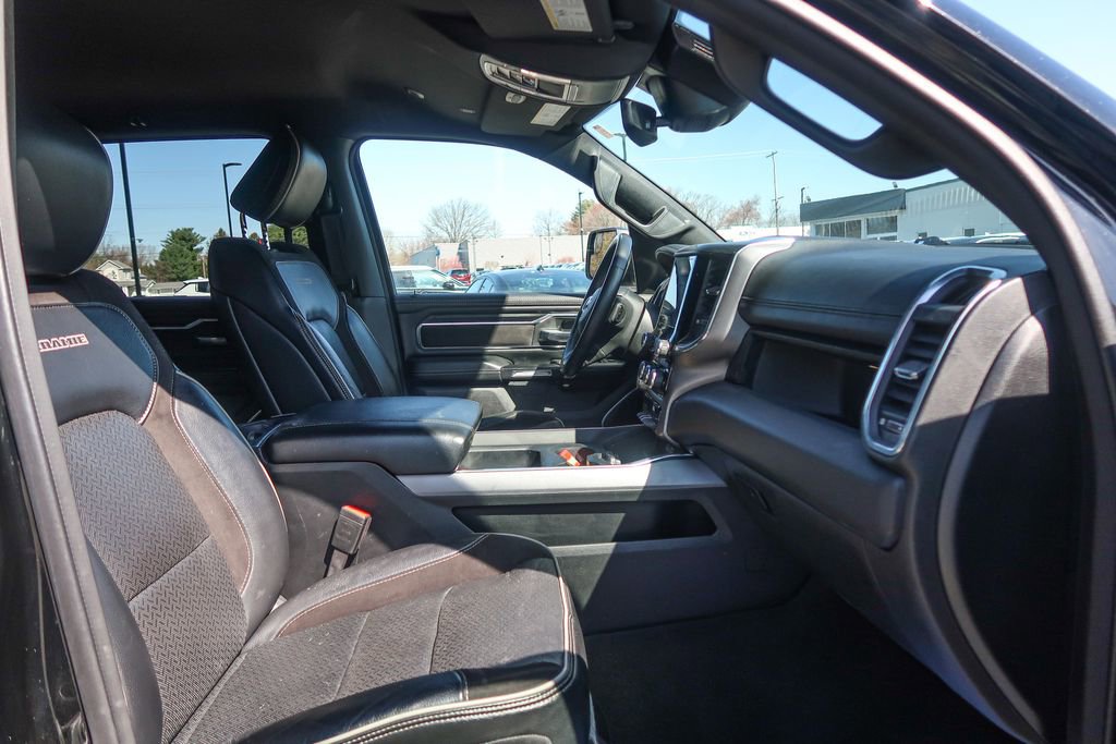 Used 2024 RAM 1500 Laramie image 15