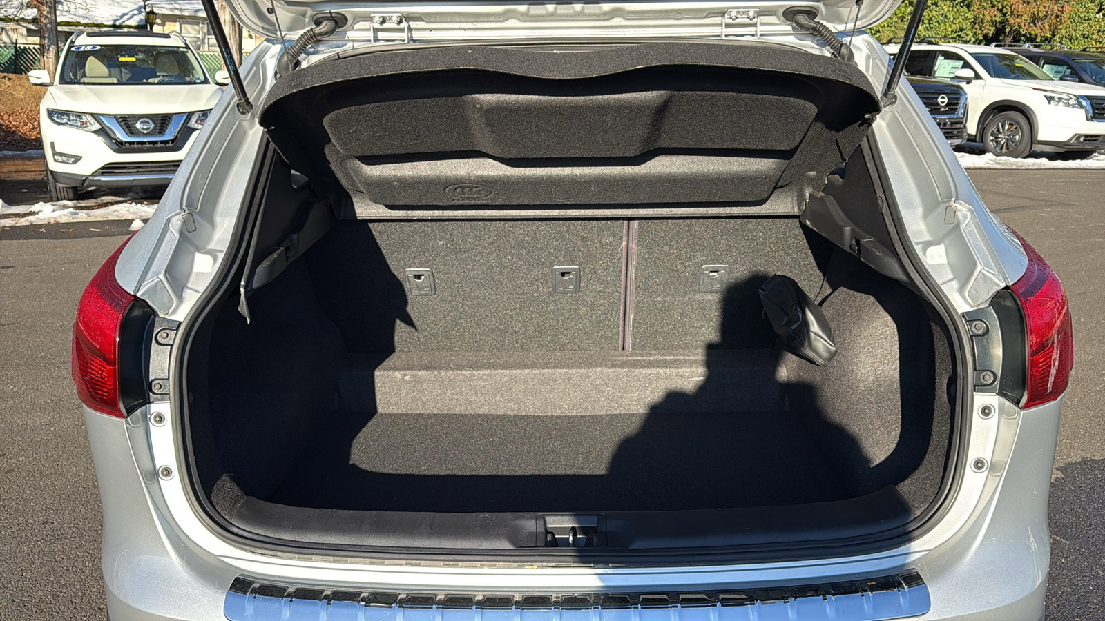 Used 2018 Nissan Rogue Sport S image 23