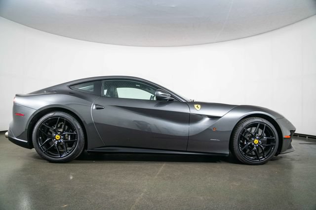 Used 2015 Ferrari F12 Berlinetta RWD image 9