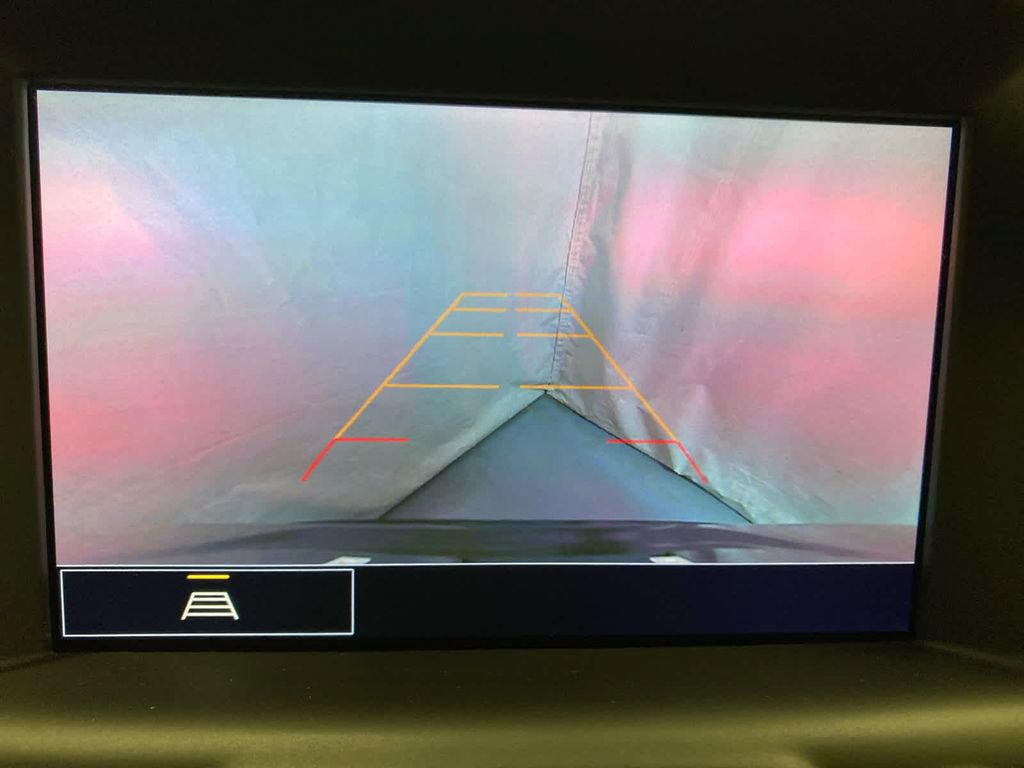 Used 2024 GMC Terrain SLT image 19