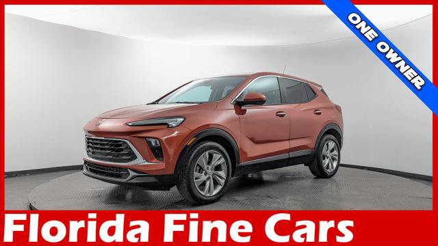 Used 2024 Buick Encore GX Preferred FWD image 1