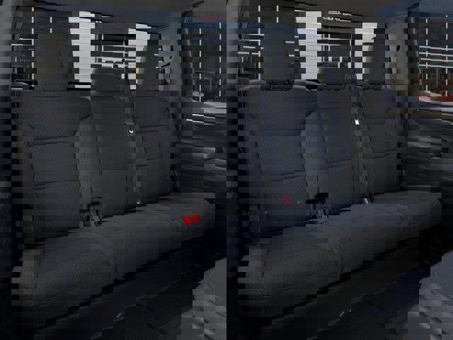New 2026 GMC Sierra 1500 SLE image 17