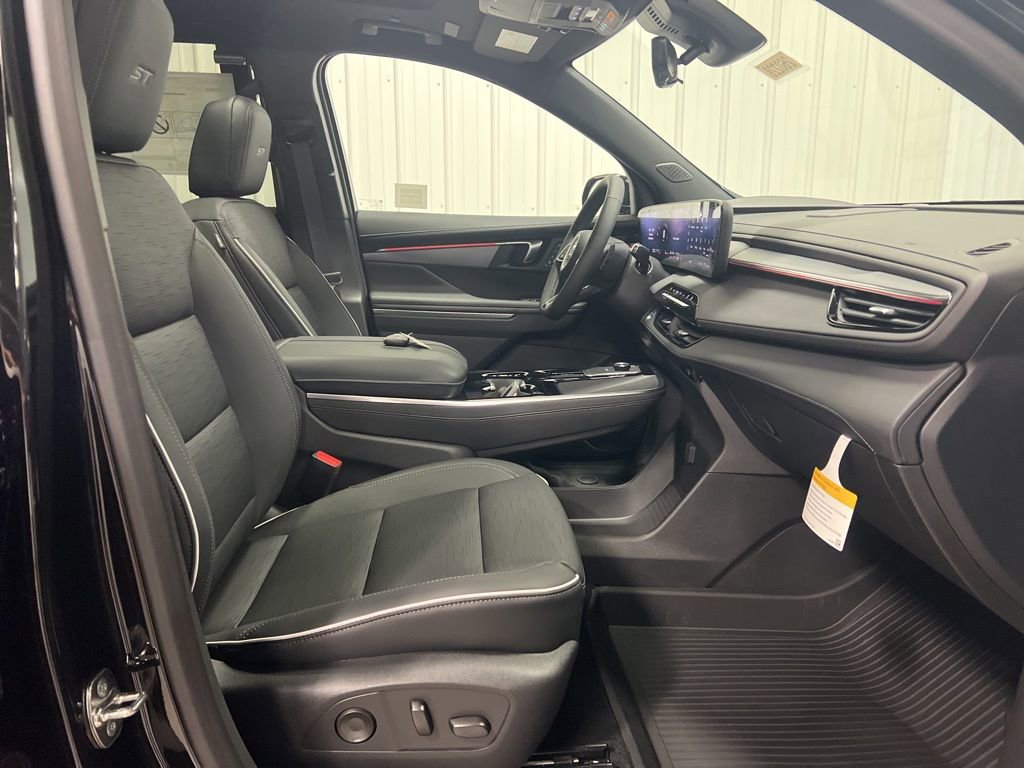 New 2026 Buick Enclave Sport Touring w/ Power Package image 9