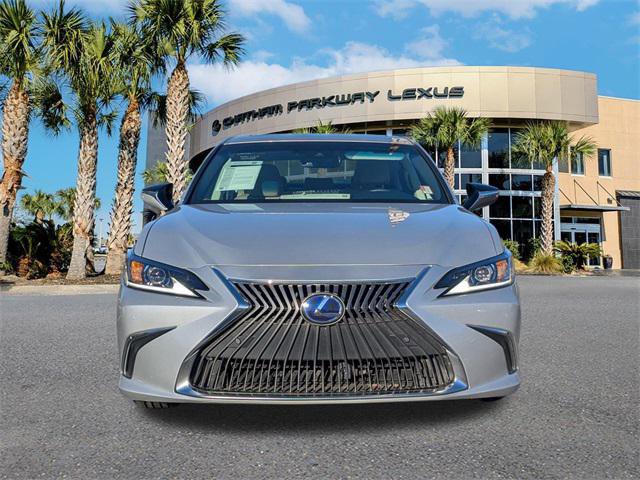 Certified 2021 Lexus ES 300h w/ Premium Package image 10