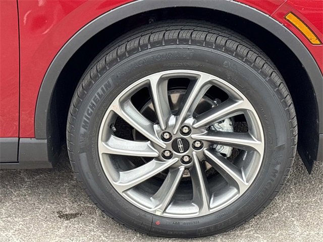 New 2026 Lincoln Corsair Premiere image 9