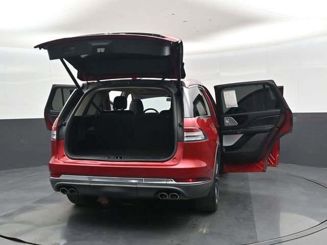 Used 2020 Lincoln Aviator Reserve w/ Equipment Group 202A image 49