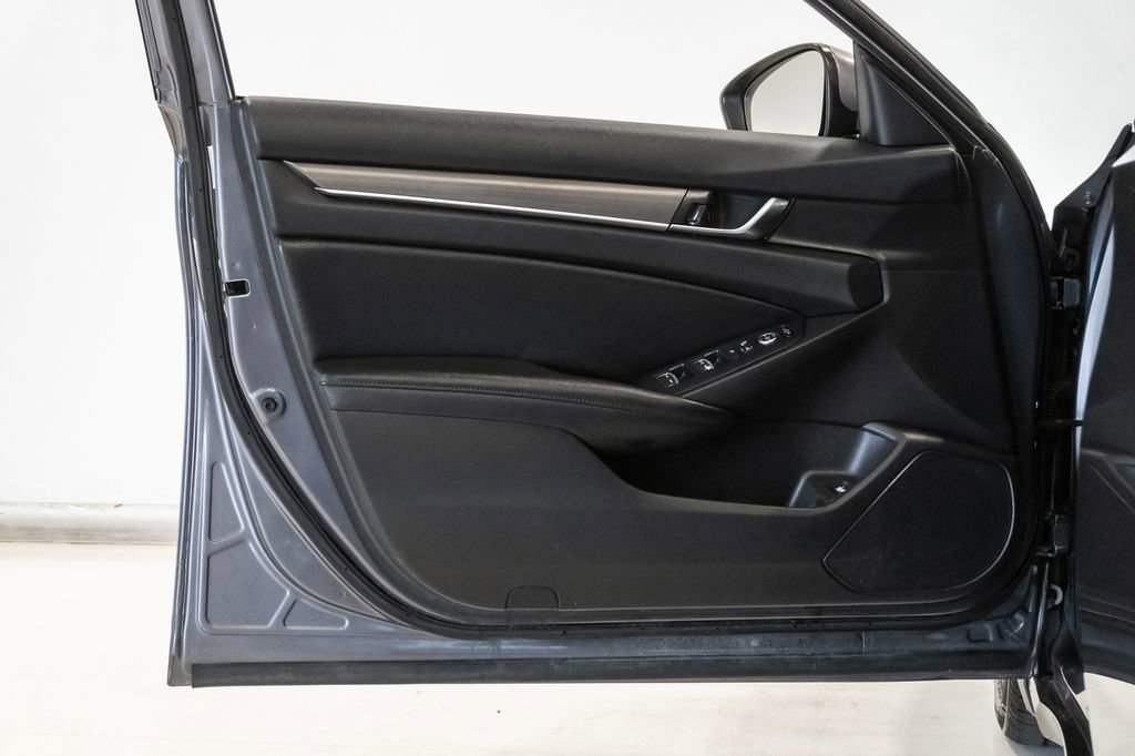 Used 2020 Honda Accord LX image 8