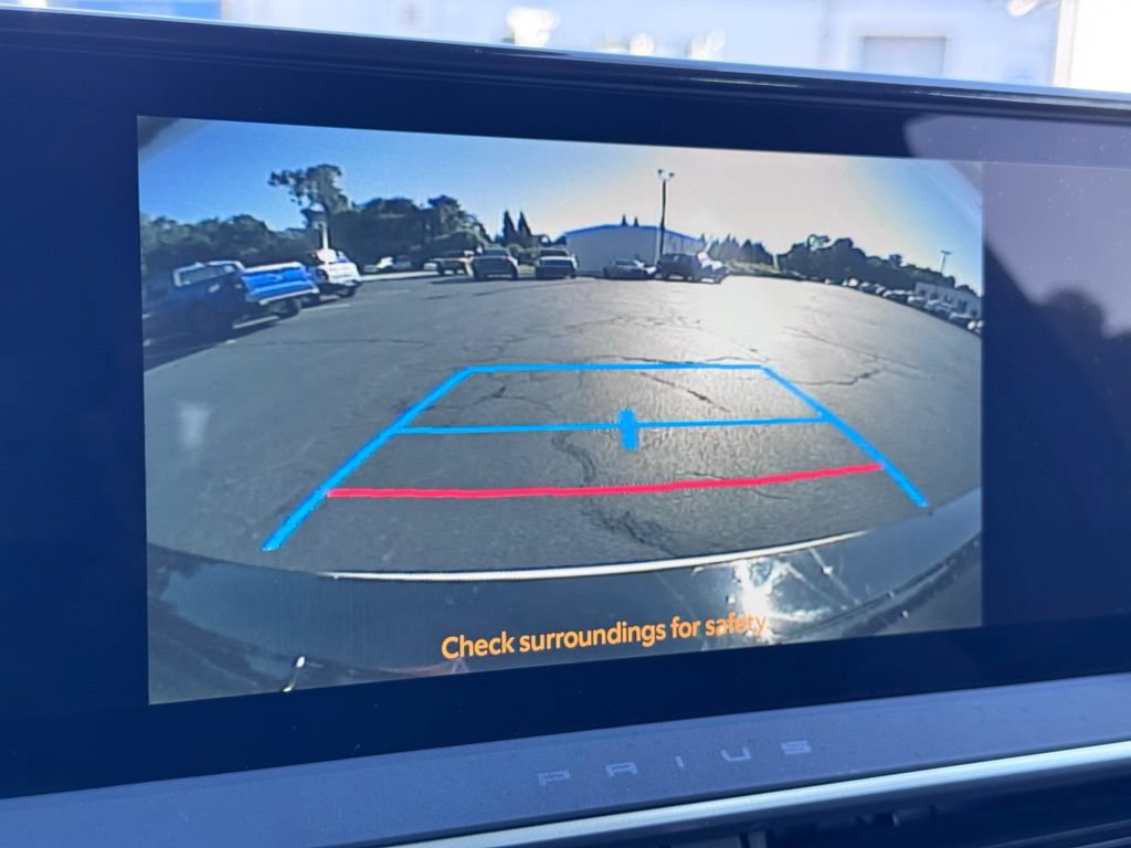 Used 2024 Toyota Prius Limited FWD image 11