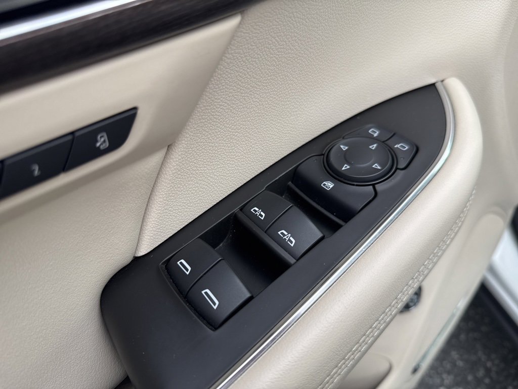 Used 2021 Buick Envision Avenir image 15