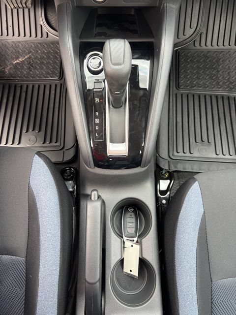 Used 2025 Nissan Versa SV w/ Trunk Package FWD image 13