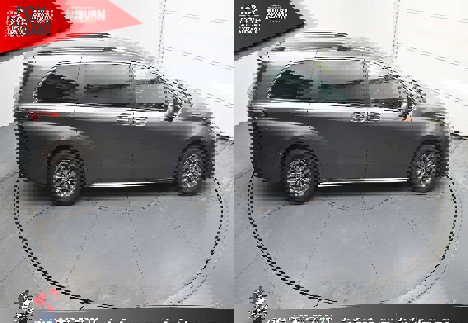 Used 2022 Toyota Sienna XLE w/ XLE Plus Package image 26