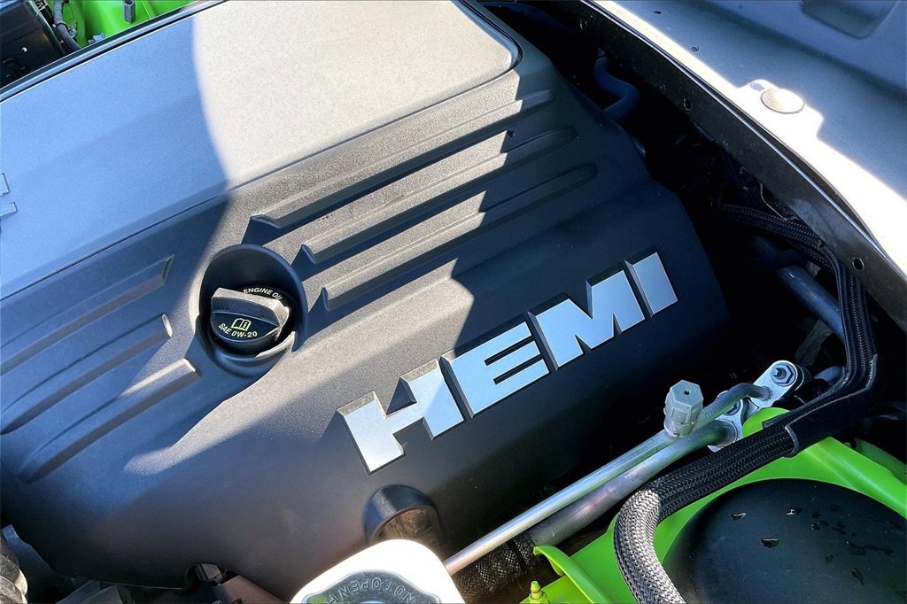 Used 2023 Dodge Charger R/T w/ Plus Group image 33