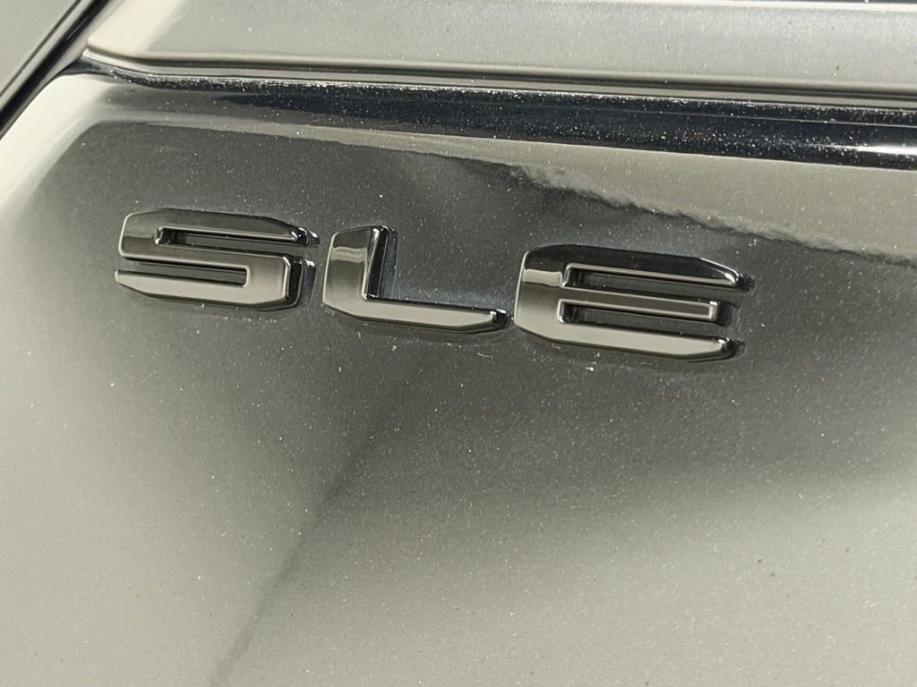 Certified 2023 GMC Terrain SLE w/ Driver Convenience Package image 18