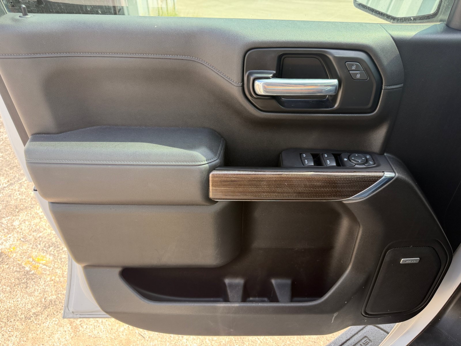 Used 2020 Chevrolet Silverado 1500 RST w/ Texas Edition AWD/4WD image 23