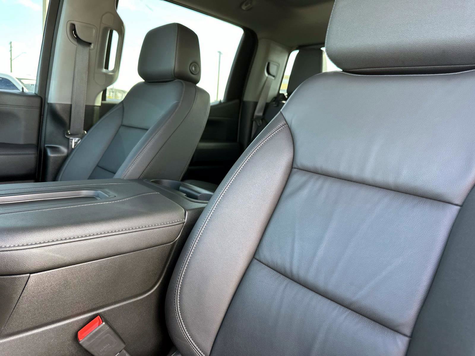 Used 2022 Chevrolet Silverado 1500 LT Trail Boss w/ Convenience Package II image 23