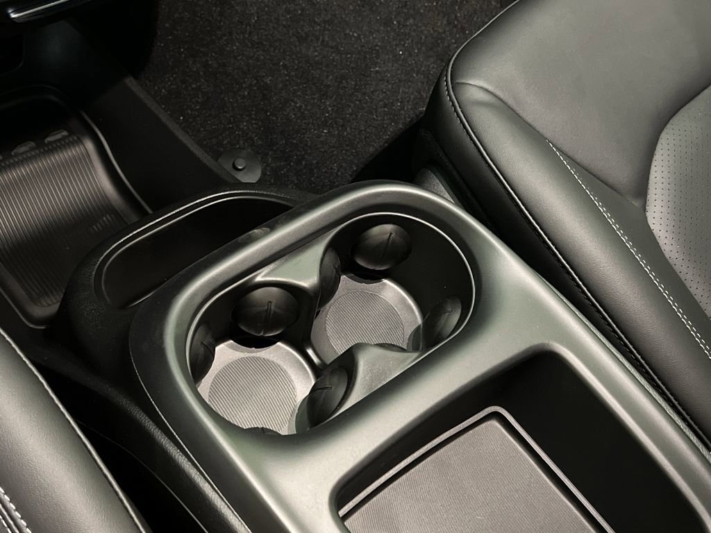 New 2026 Chrysler Pacifica Select image 25