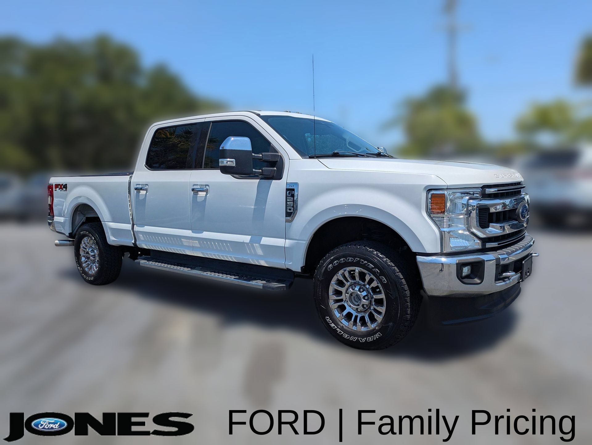 Certified 2020 Ford F250 XLT w/ XLT Premium Package AWD/4WD image 1
