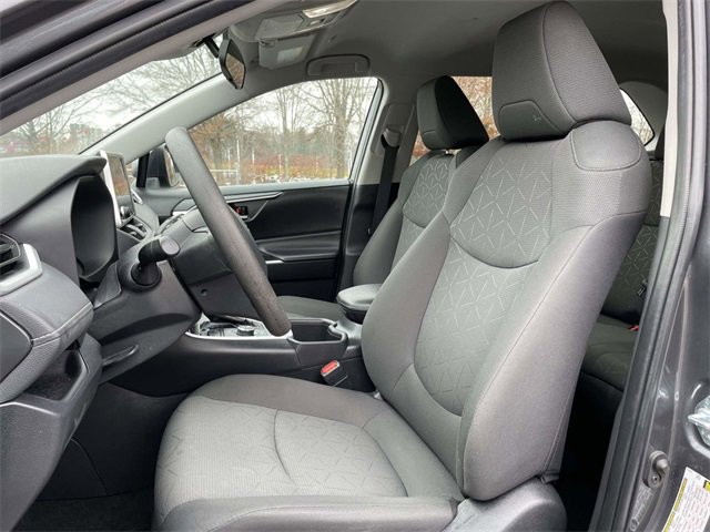 Used 2024 Toyota RAV4 XLE image 19