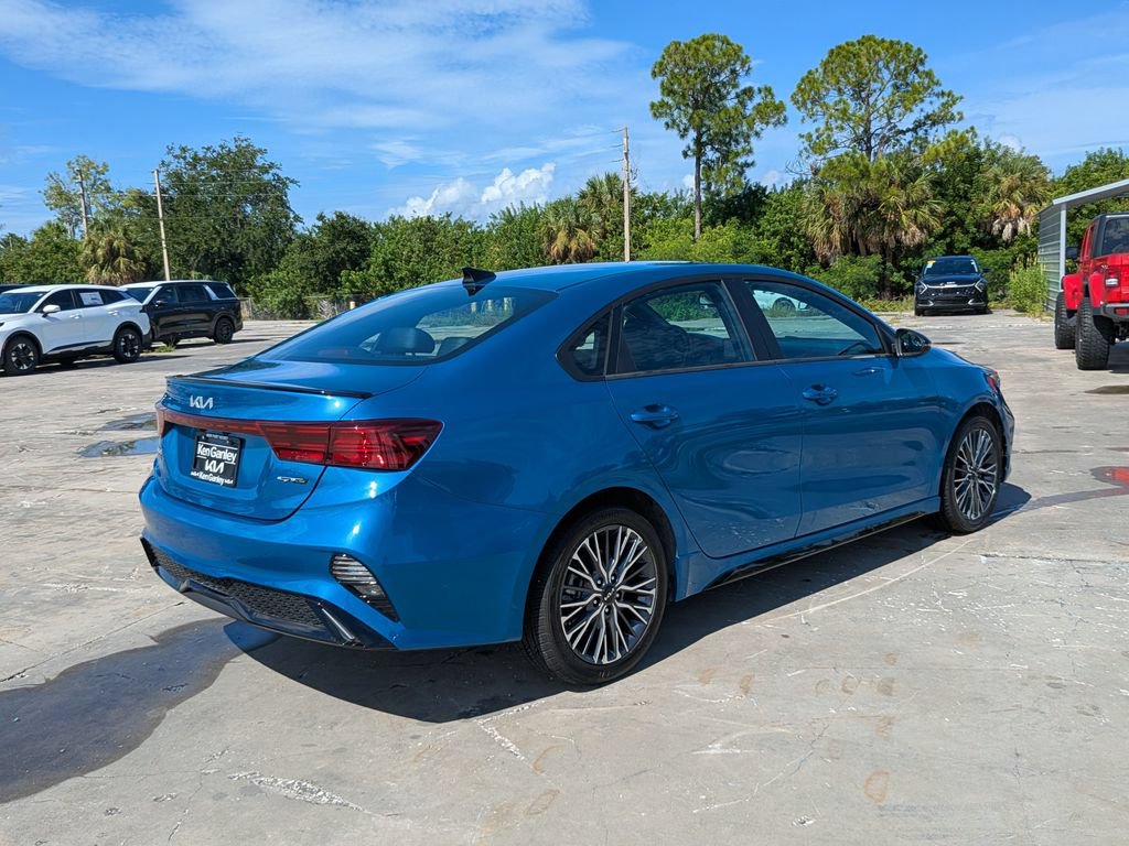 Certified 2024 Kia Forte GT-Line FWD image 8
