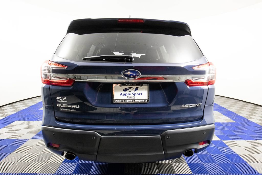 Used 2023 Subaru Ascent Premium w/ Convenience Package image 4
