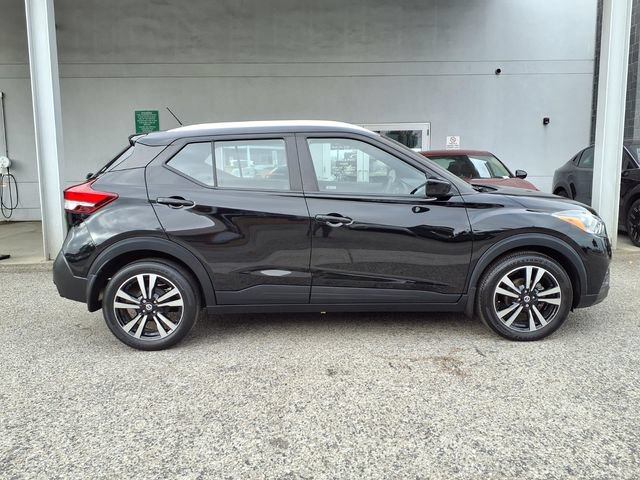 Used 2020 Nissan Kicks SV FWD image 22