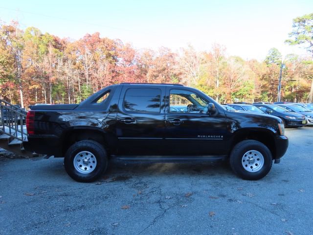 Used 2008 Chevrolet Avalanche LT w/ LT Preferred Equipment Group image 6