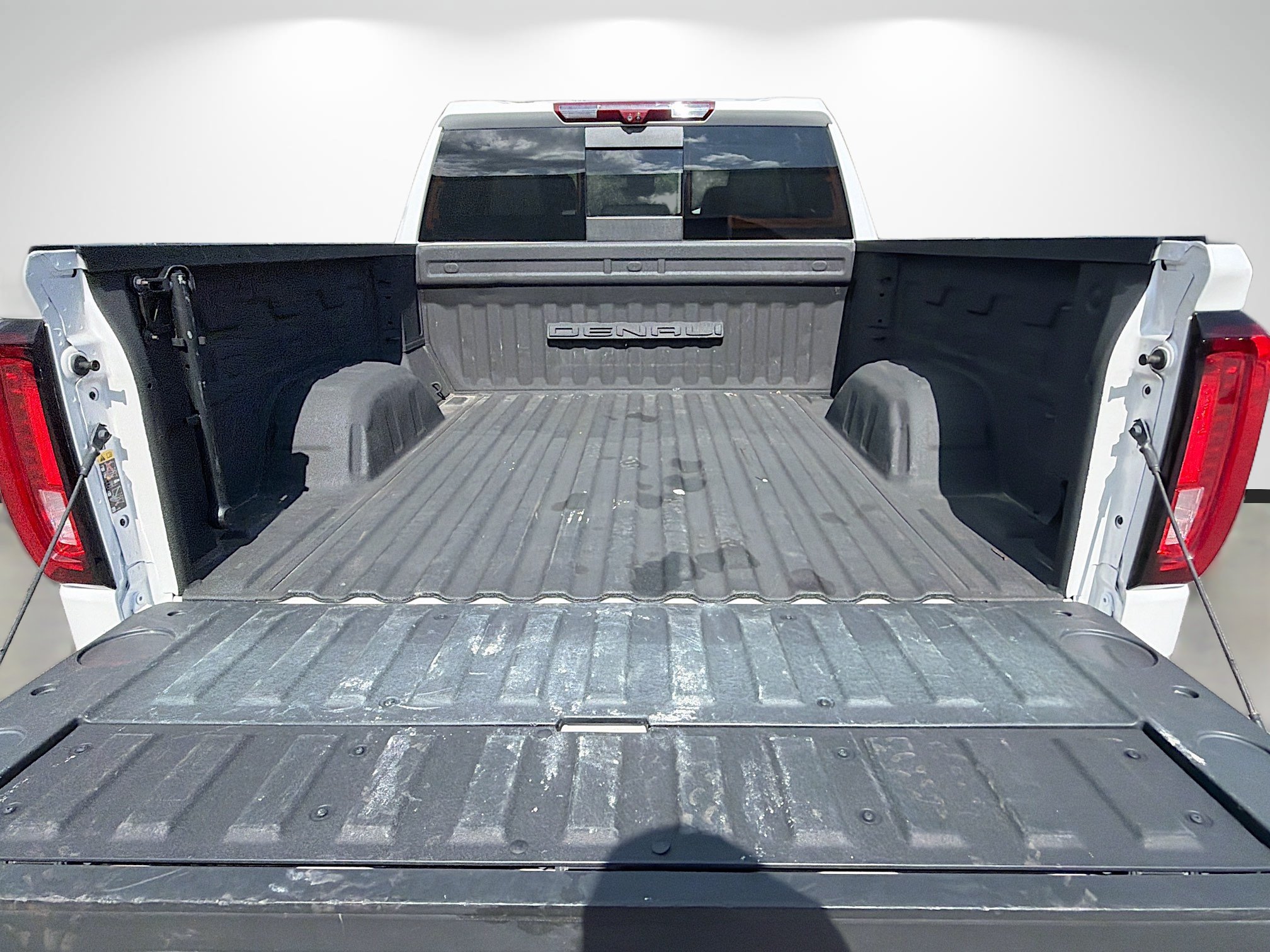 Used 2024 GMC Sierra 1500 Denali AWD/4WD image 11